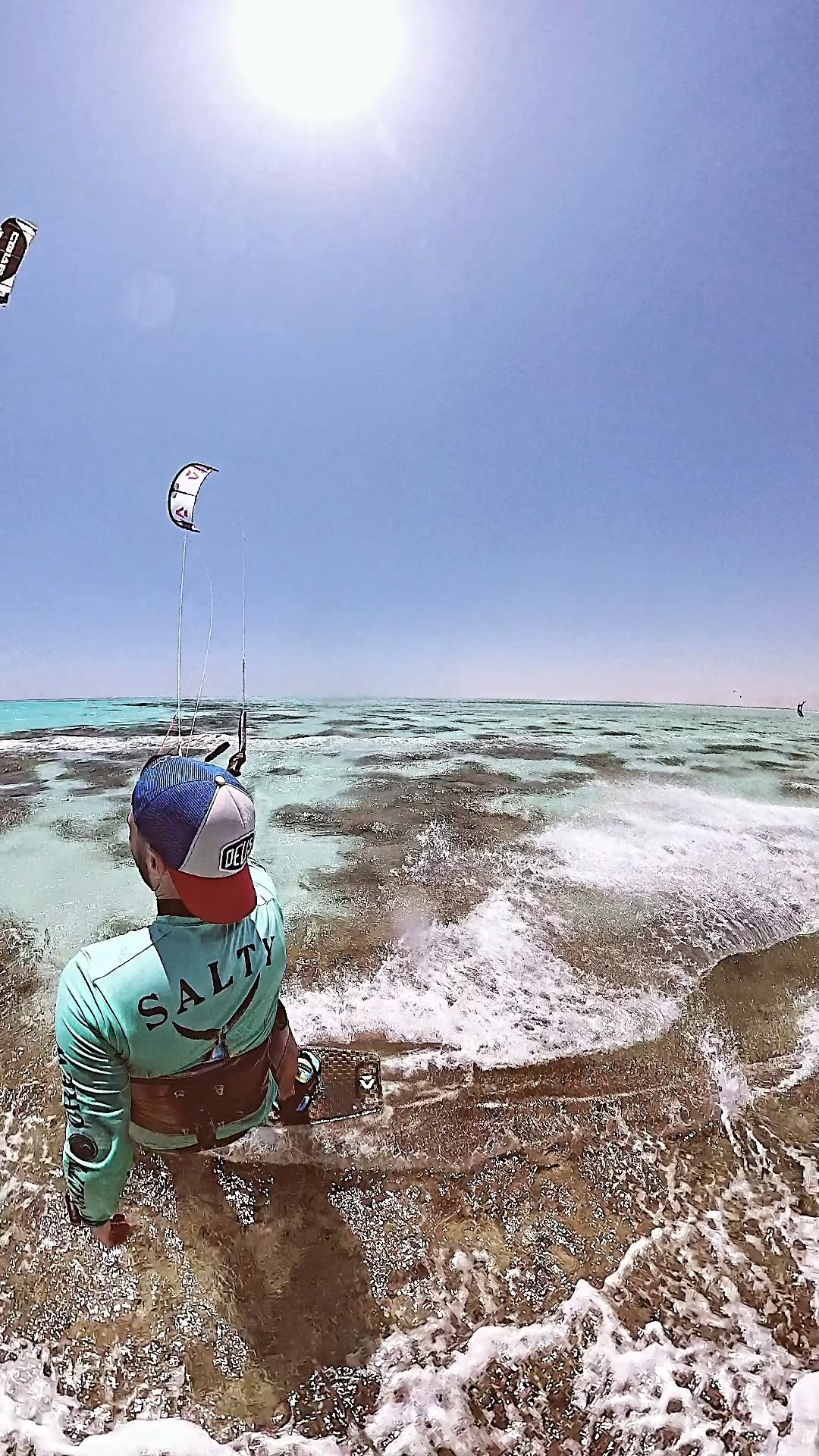 [ thank’s for kiting with us ]
🤙
@osmosis_kiteboarding